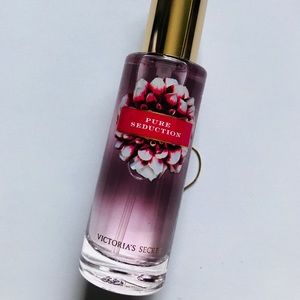 Victoria’s Secret Eau de Toilette Spray